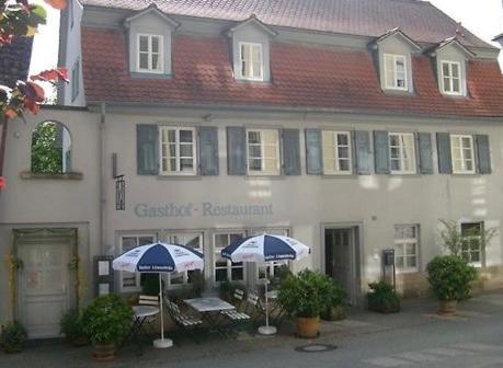 Gasthof Blauer Bock 슈바비슈할 외부 사진